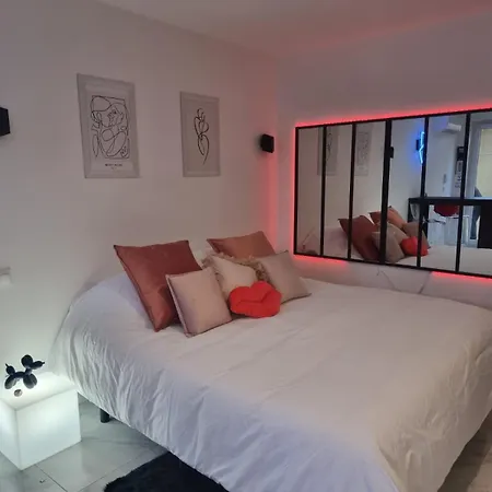 Suite Bulle D'Amour Balneo Spa & Terrasse A 5 Min Des Plages Argelès-sur-Mer Exterior foto