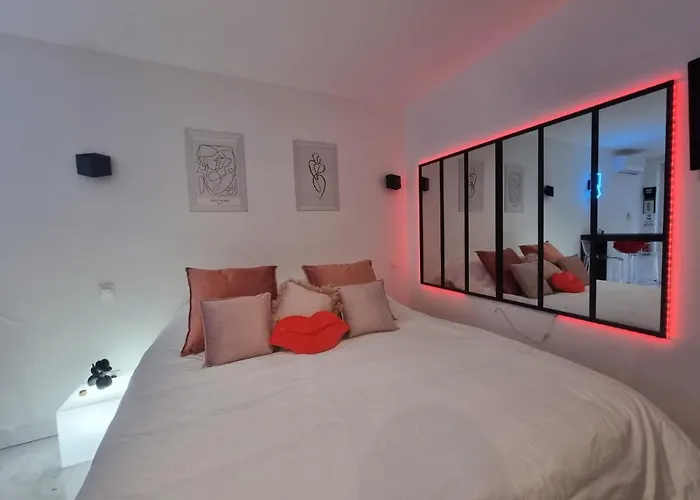 Suite Bulle D\'Amour Balneo Spa & Terrasse A 5 Min Des Plages