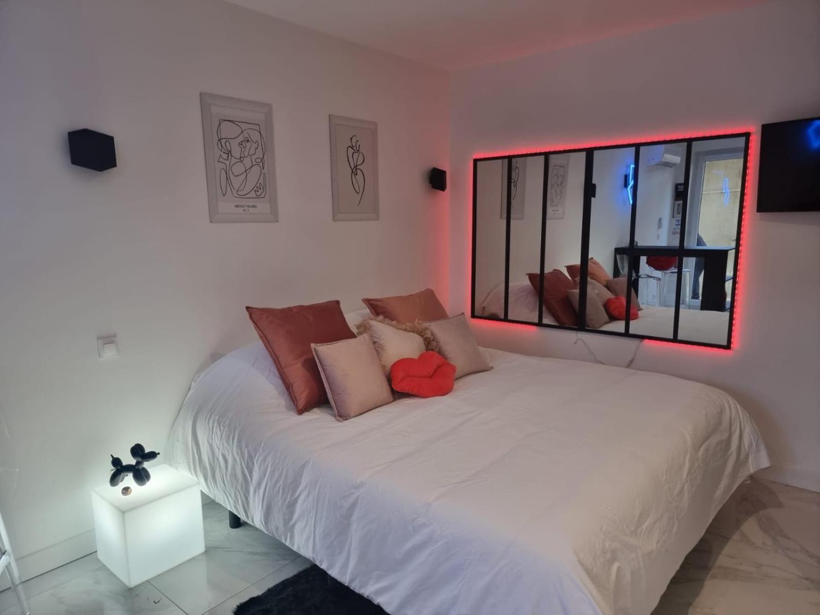 Appartement Bulle D'amour Balneo & Terrasse A 5 Min Des Plages Argelès-sur-Mer